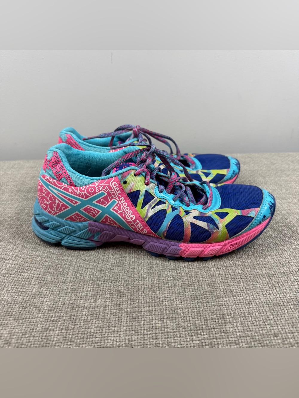 Asics Gel Noosa Tri 9 Women's Multicolor Running Workout Sneakers T458Q Size 6